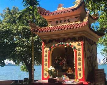 Cô Tư Tây Hồ là ai